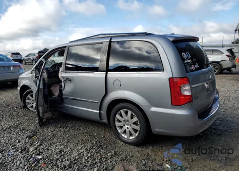 2014 Chrysler Town & Country Touring z USA, uszkodzony, nr VIN 2C4RC1BG0ER409336